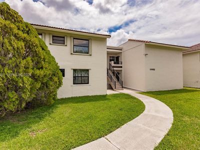 10833 NW 7th St APT 10-22