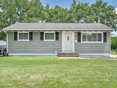 751 Dresden Dr