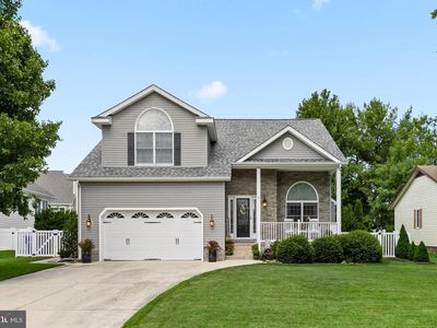 781 Hickman Dr