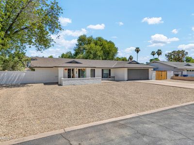434 E Barbarita Avenue