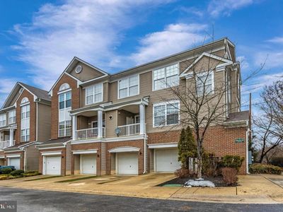 14294 Hampshire Hall Ct #812