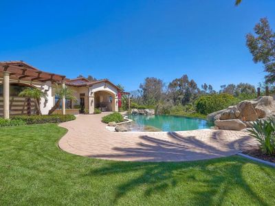 17130 Camino De Montecillo