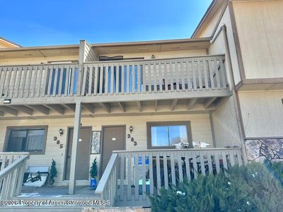 383 S 9th St