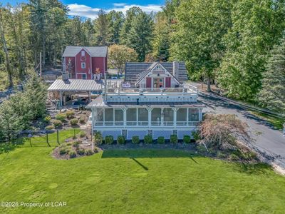 2633 Lakeside Dr