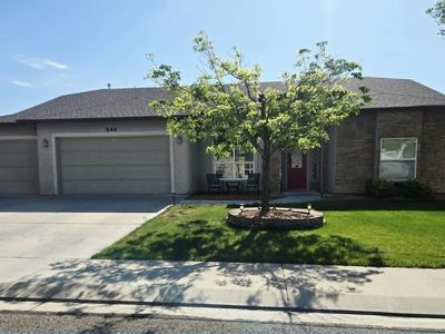 544 Hemlock Dr