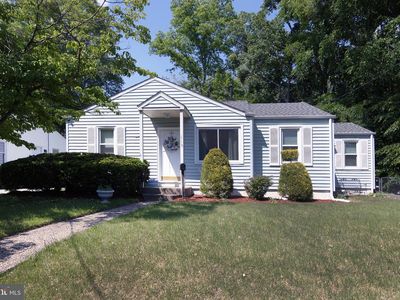 113 Lake Blvd
