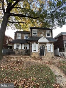 5006 E Roosevelt Blvd