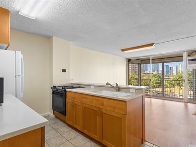 1050 Kinau St APT 301