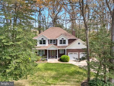 13 Club House Dr