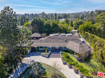917 Oxford Way