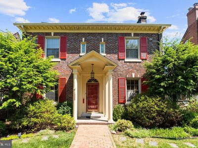 1333 Jonquil St NW