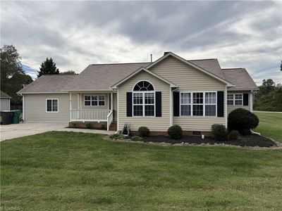 1503 Manora Ct