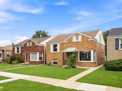 Property at 2515 West St, River Grove, IL