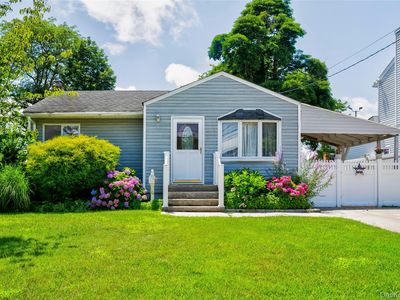 Property at 465 N Monroe Avenue, Lindenhurst, NY