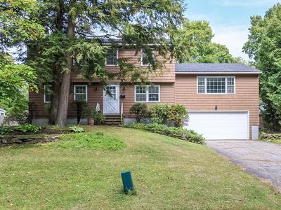Property at 22 Sandalwood Road, South Burlington, VT