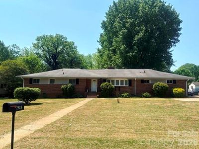 2819 Gardner Park Dr