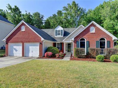 1396 Belfaire Trce