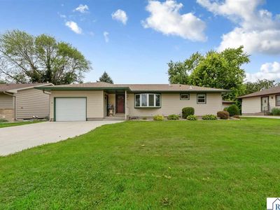 120 N Manitou Dr