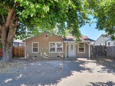 2313 Piercy Way