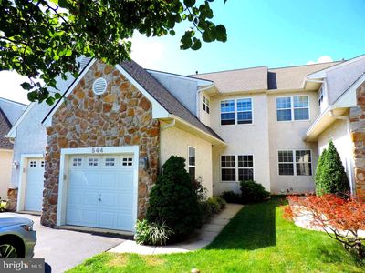544 Cork Cir
