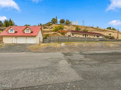 121 Garden Dr