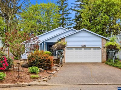 525 E Mill Stream Woods Rd