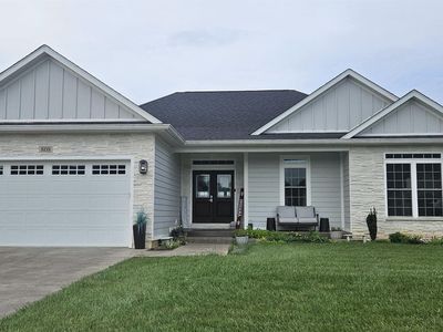 808 Spy Glass Hill Dr