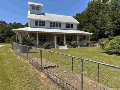 1533 E Columbia Road 2