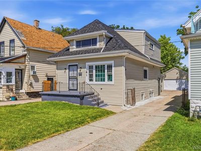 381 Northumberland Ave
