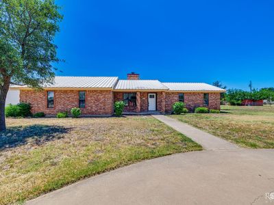 207 Bluegrass Dr