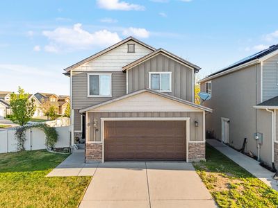35 E Water Ln