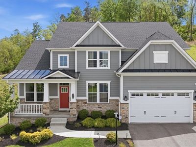 300 Crest Ln
