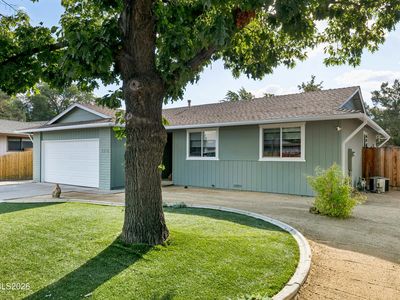 3318 Candelaria Dr