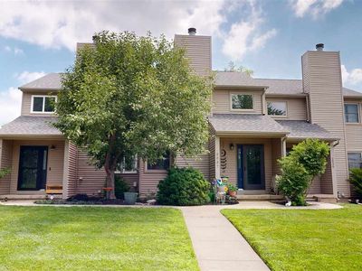 2035 Waterford Dr