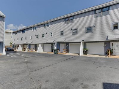 2100 E Ocean View Ave APT 22