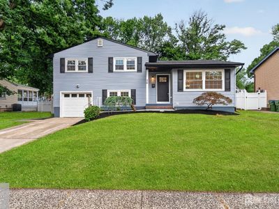 34 Larchmont Rd