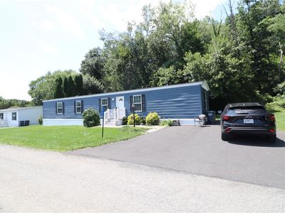 200 Fawn Valley Rd