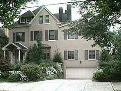 705 S Linden Ave