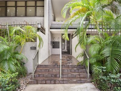 2666 Tigertail Ave APT 111