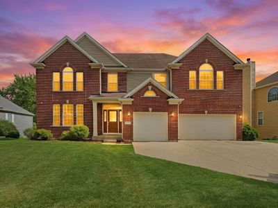 Property at 1015 Timber Lake Dr, Antioch, IL
