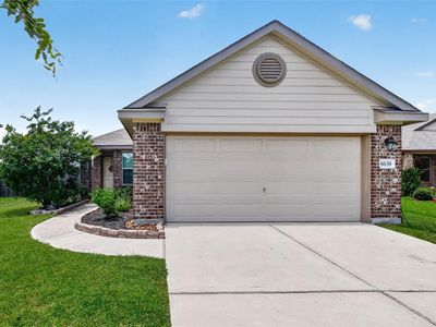 8639 River Crest Dr