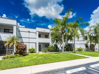 161 Lakeview Dr APT 202