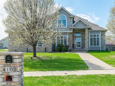 4102 Belair Dr