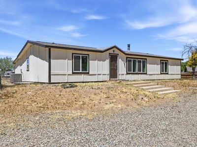 138 E Liana Dr