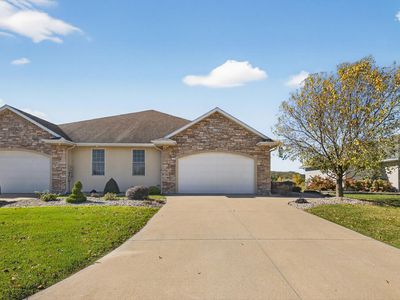 727 Hidden Meadow Ln