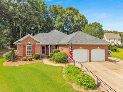 726 Moonridge Dr