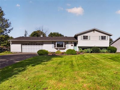 114 Harmony Dr