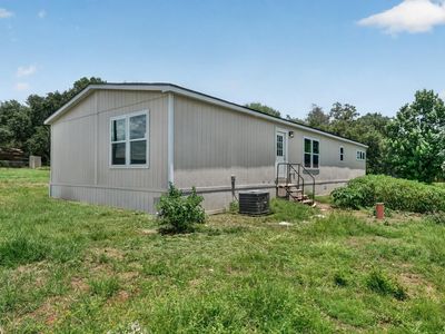 Property at 908 Yegua Dr, Lexington, TX