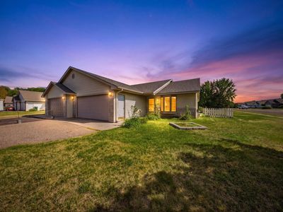 2200 Cattail Way