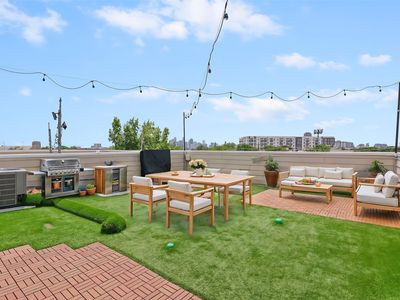 5609 Lindell Ave #3